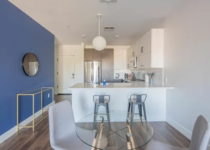 Appartement Spotless 1bd - Pool, Gym, Parking, W-d - Sleeps 4