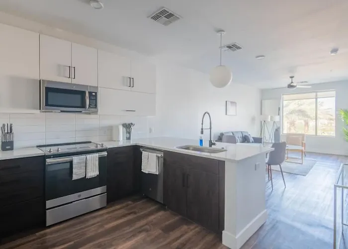 Spotless 1bd - Pool, Gym, Parking, W-d - Sleeps 4 Appartement Tempe